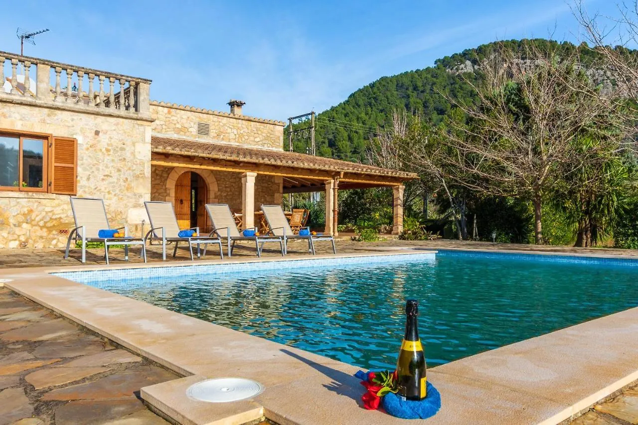 Villa Granoters By Homevillas360 Pollença